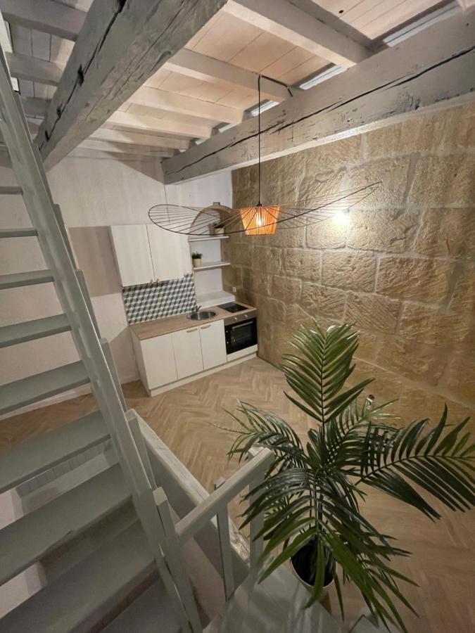Greenery Apartment Meynes Exterior foto